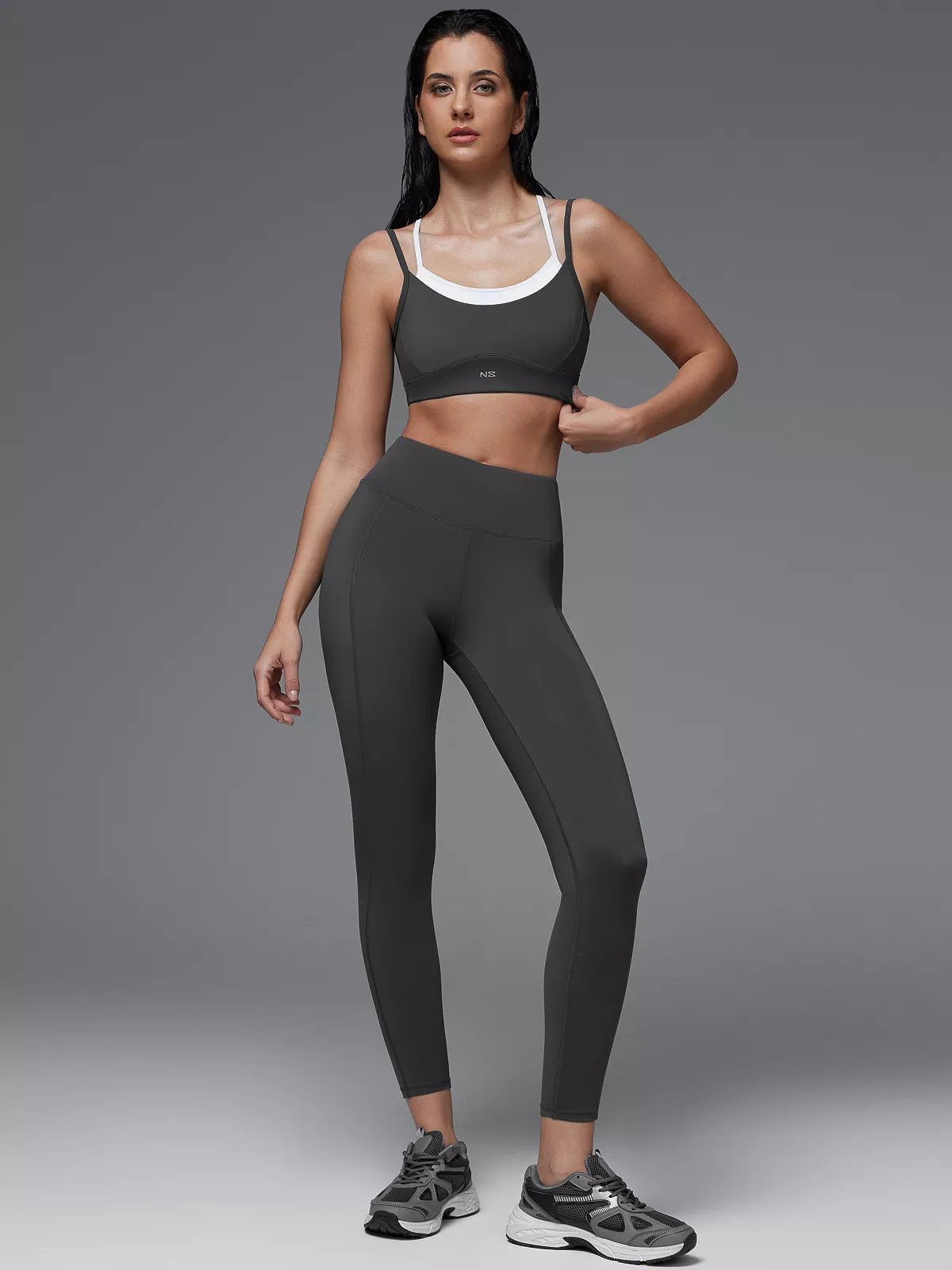 Neverlate Спортивное бра 08.1274, темно-серый-белый