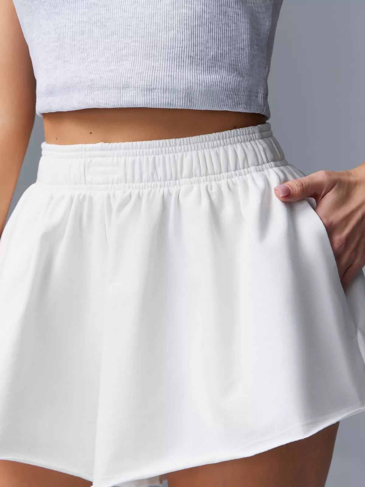 Neverlate Шорты 11.1090, молочный