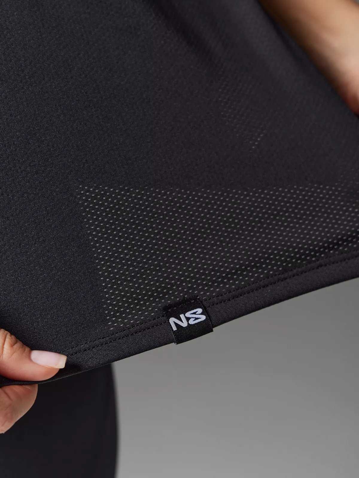 Neverlate Футболка 09.1094, черный