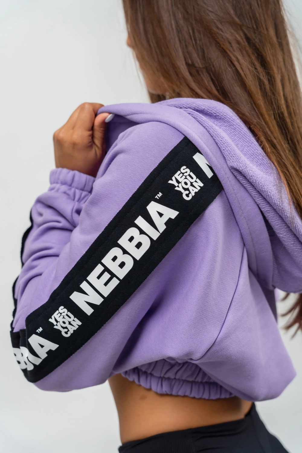 Nebbia Кофта 254 Cropped Zip-up Hoodie ICONIC, сиреневый