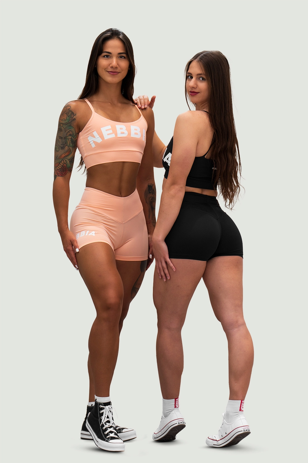 Nebbia Шорты 582 High Waisted Shorts 5 GYM HERO, черный