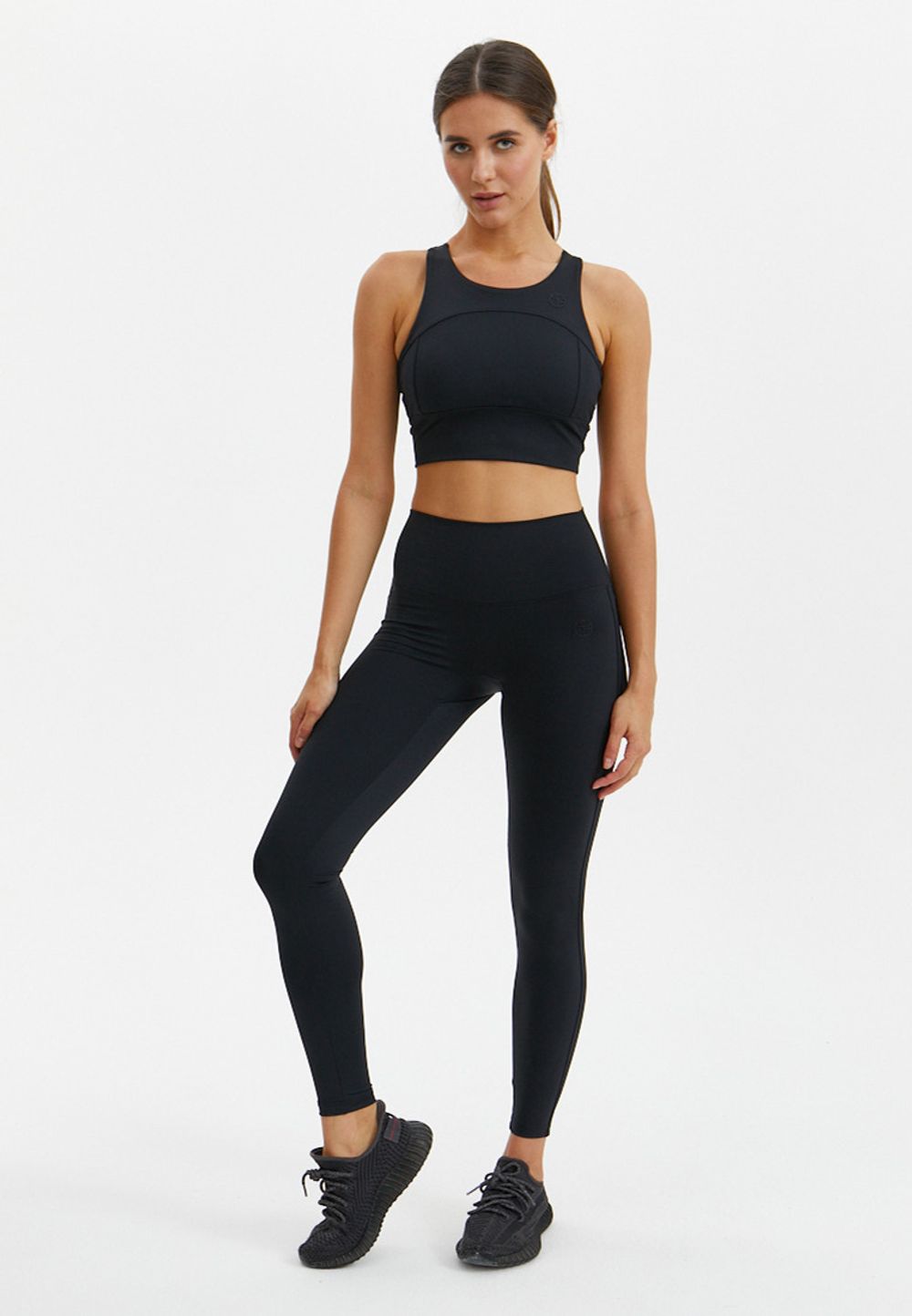 BeSelf Топ-бра POWER, черный