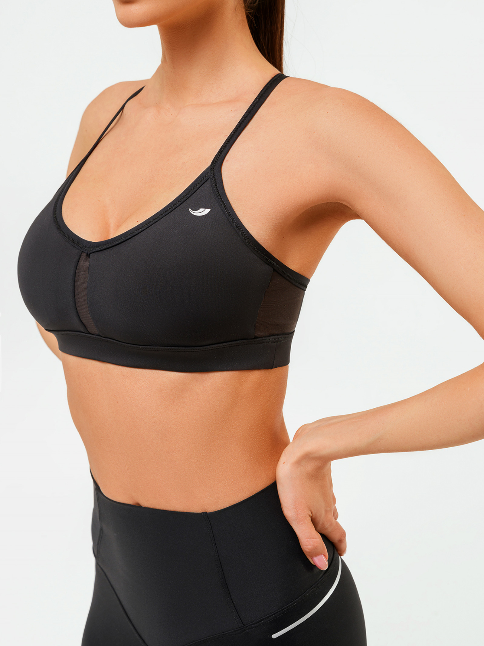 Eazyway Спортивное бра 08.329, черный