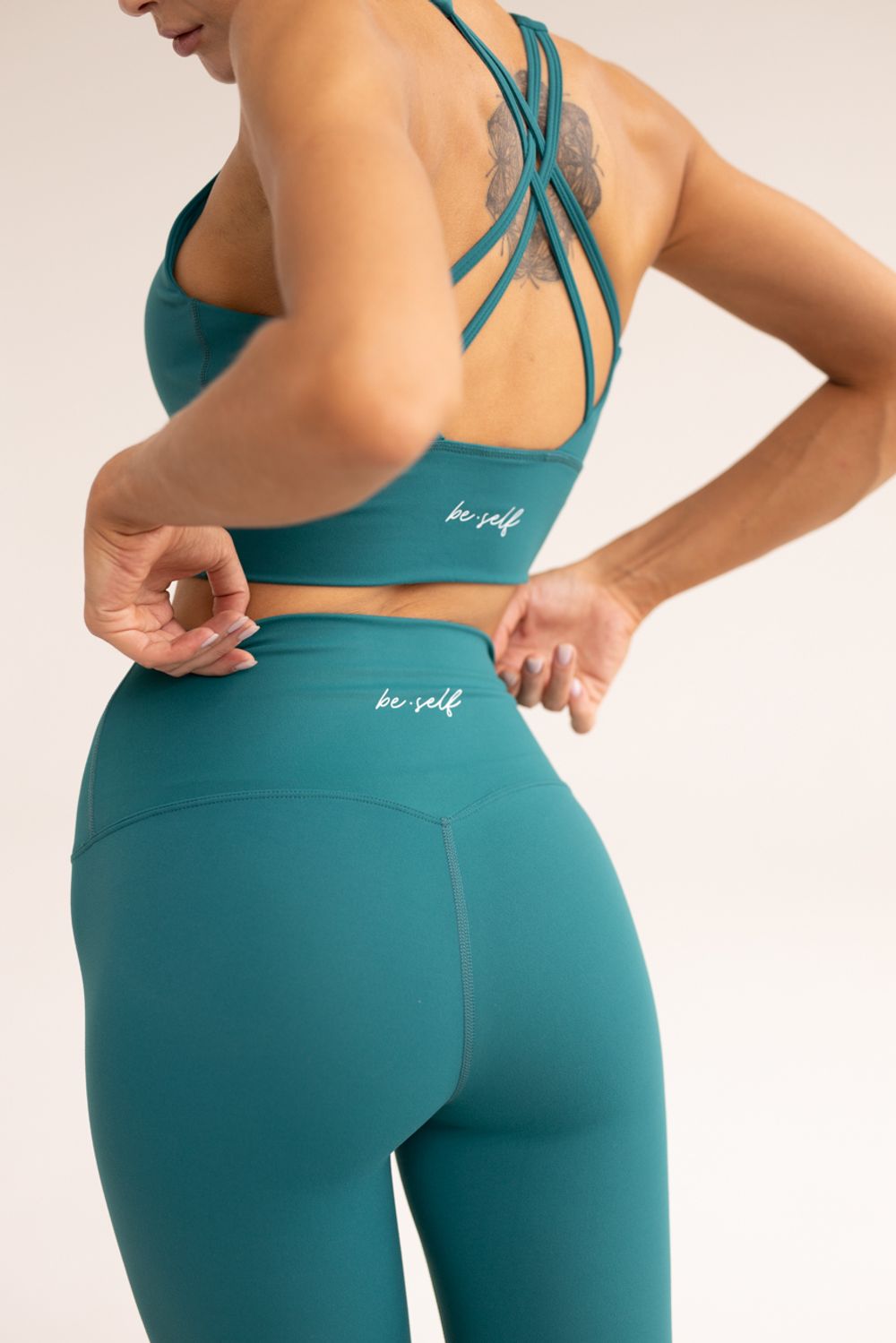 BeSelf Лосины MOTION, изумрудный