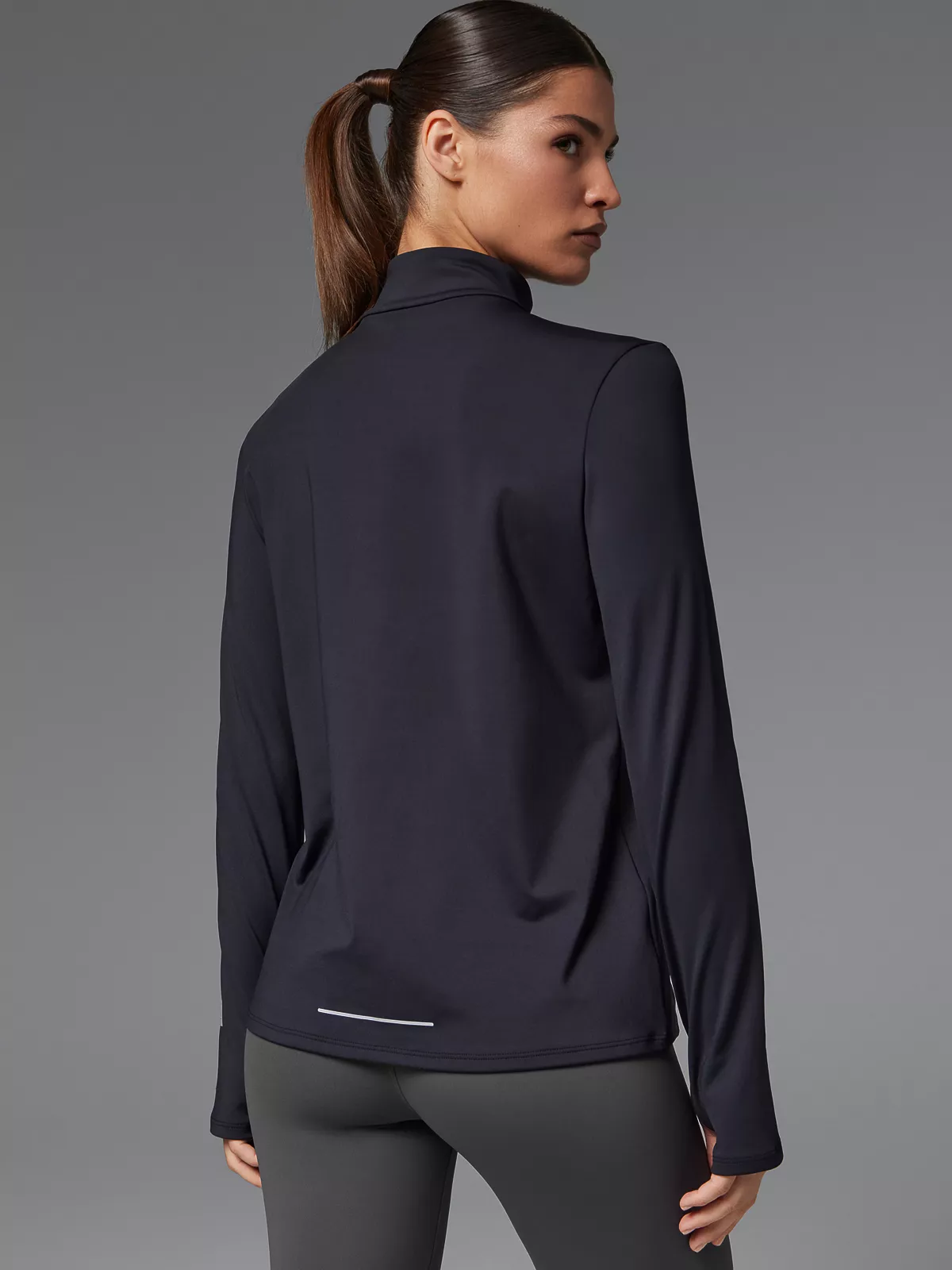 Neverlate Лонгслив 18.1299, черный