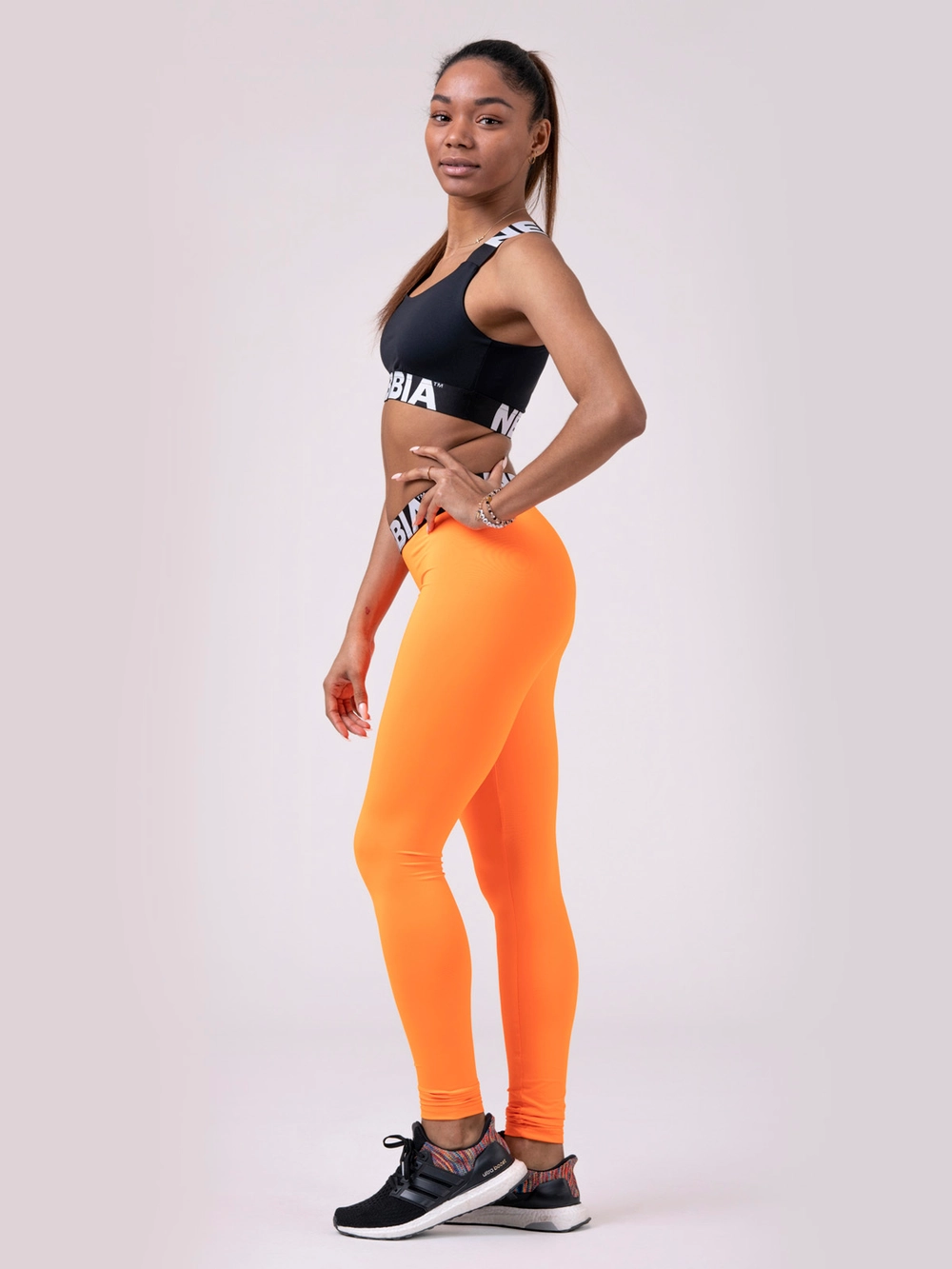 Nebbia Лосины 528 Squad Hero Scrunch Butt, оранжевый