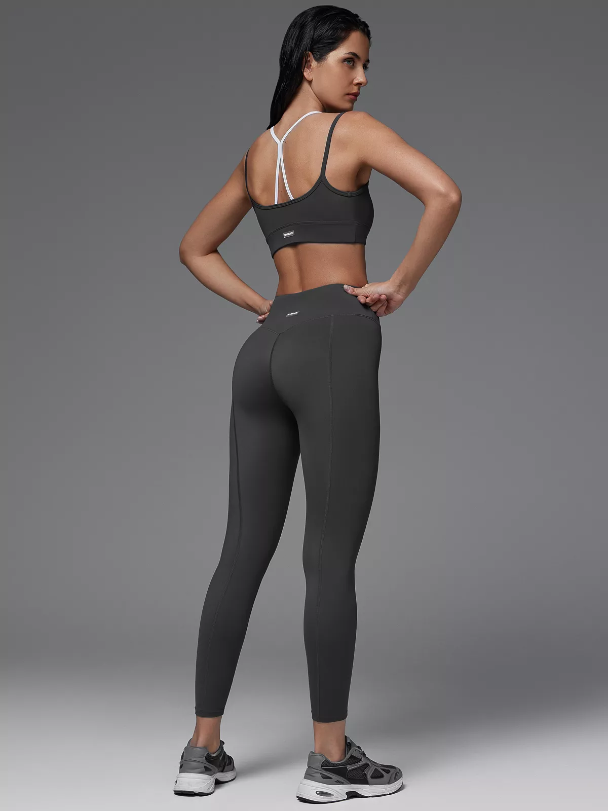 Neverlate Спортивное бра 08.1274, темно-серый-белый