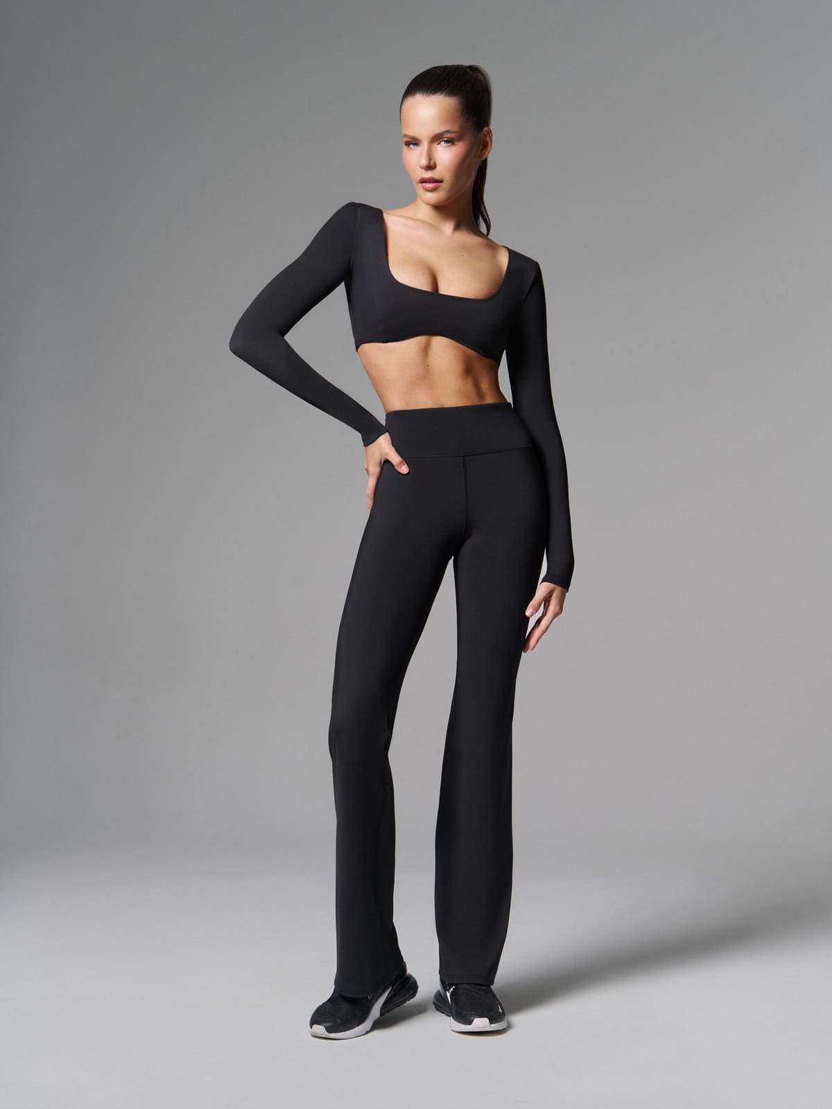 Neverlate Леггинсы 04.1007, черный