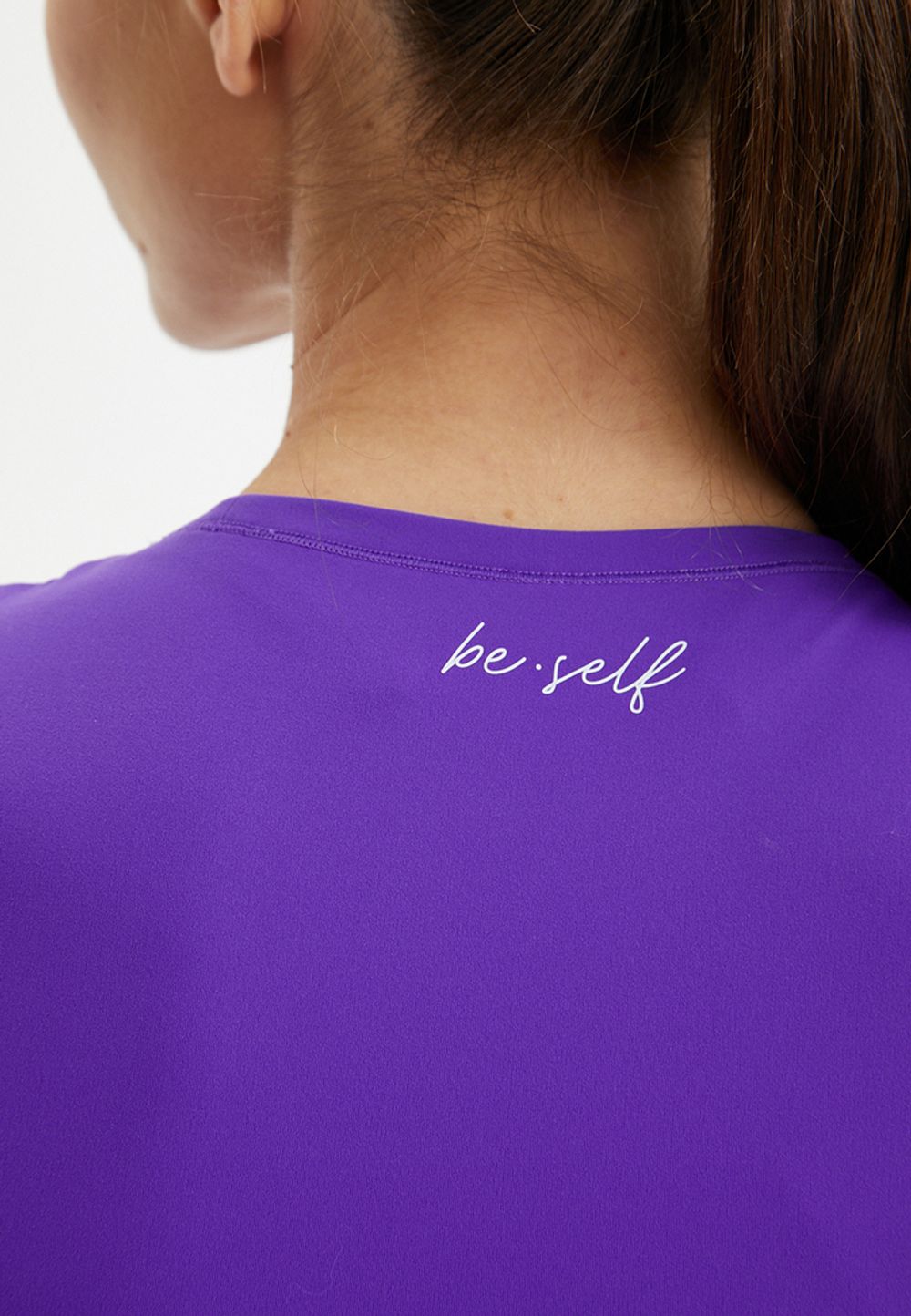 BeSelf Топ короткий MOTION, ультрафиолетовый