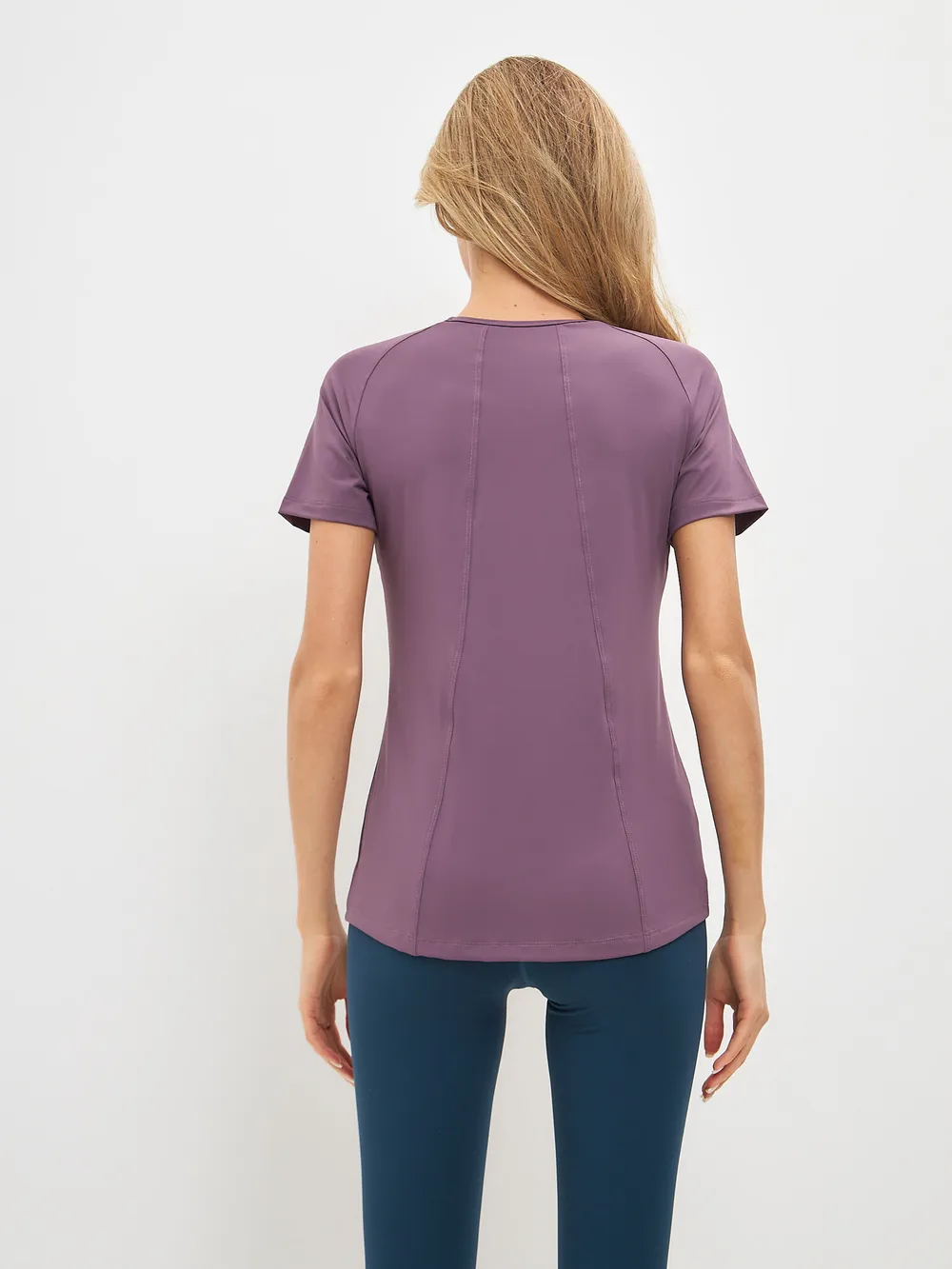 BeSelf Футболка удлиненная SATIN BASE, сливовый