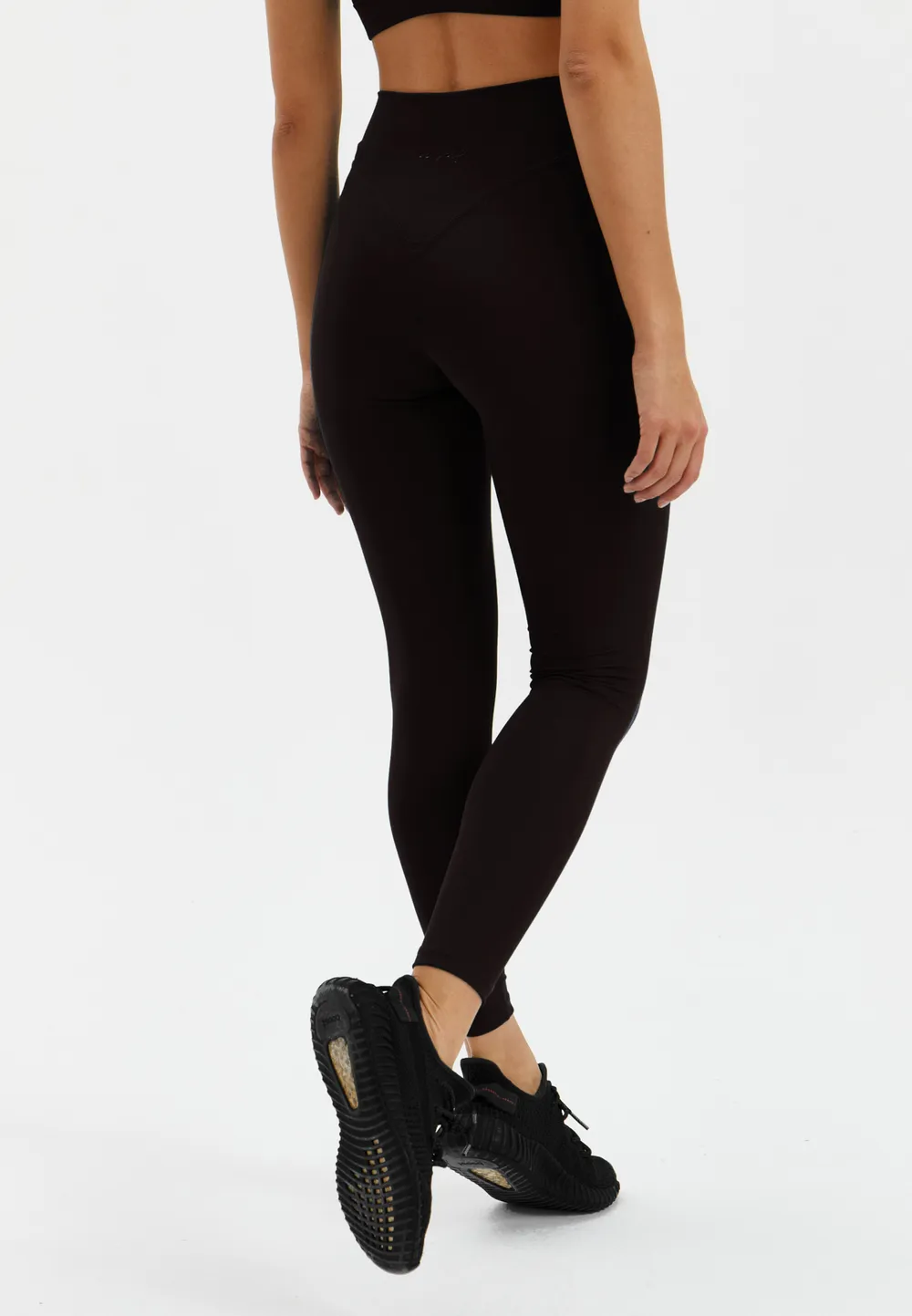 BeSelf Лосины SOFT COVER, черный