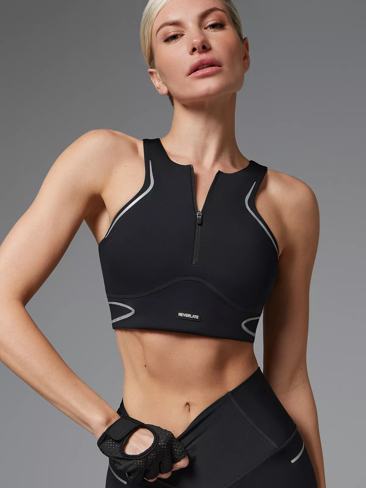 Neverlate Спортивное бра 08.812, черный