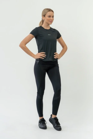 Nebbia Футболка 438 fit activewear t-shirt Airy, черный